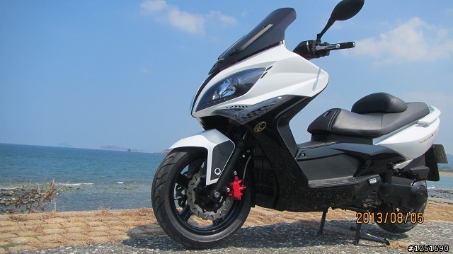 Xciting 300R 不專業開箱