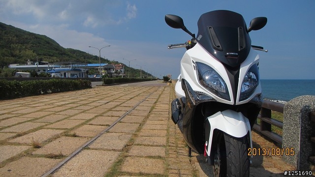 Xciting 300R 不專業開箱
