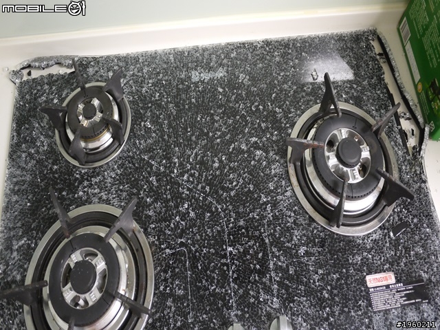 我家的櫻花瓦斯爐面板爆裂