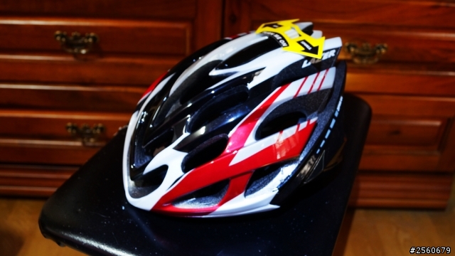 新手的~比利時雷射帽 LAZER安全帽 與 Shimano SH-R170 卡鞋 開箱文&心得