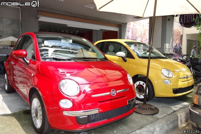FIAT 500 也太可愛了吧(賞車分享)....