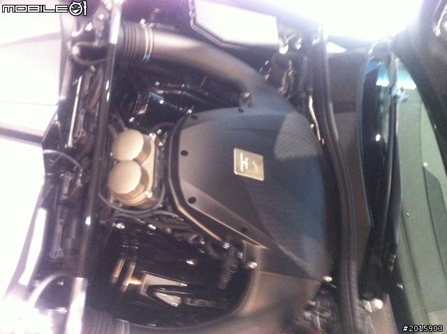 LEXUS南台中旗艦展示中心 錄到 LFA 卸車過程~! (圖+影)