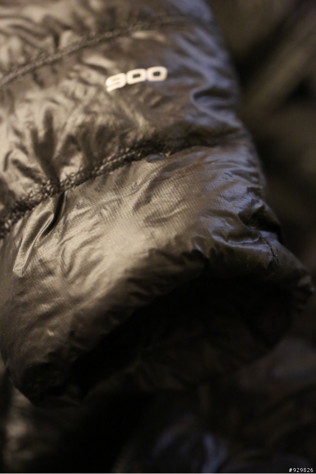The North Face 900Fill power A12U