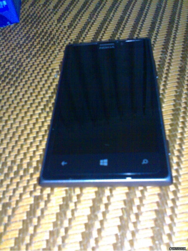 革命先烈,小生我要衝了!!Lumia 925不OK開箱文