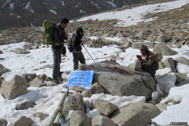 西藏轉山(岡仁波齊峰6721米)_走上海跋5600米之洗盡一生罪業(下集)