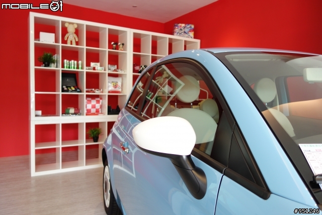 FIAT 500 也太可愛了吧(賞車分享)....