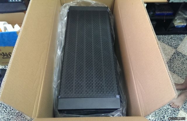 【開箱】 Corsair Obsidian 900D Super Tower 海盜船 水冷旗艦 不專業開箱