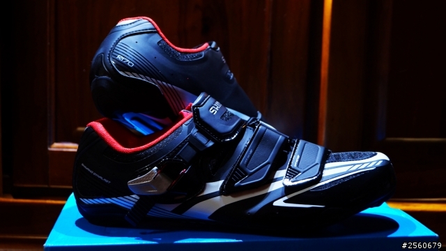 新手的~比利時雷射帽 LAZER安全帽 與 Shimano SH-R170 卡鞋 開箱文&心得