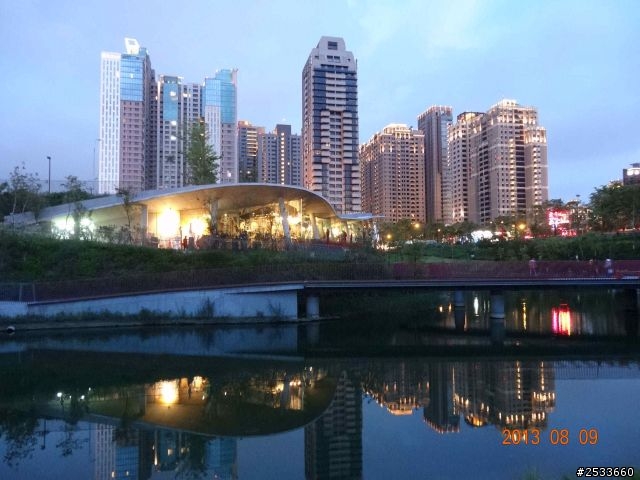 人生最有價值的,是堅持夢想的過程。20130809-20130815