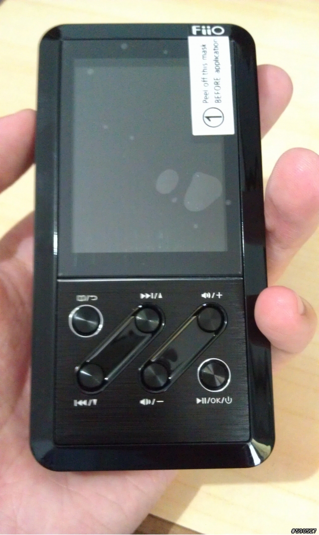 【開箱】一鳴驚人的播放器FIIO X3