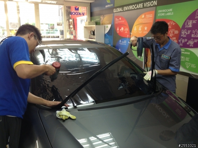 舒熱佳solar gard 車身GS10 +FSK前檔F-20隔熱紙施工過程+開箱文
