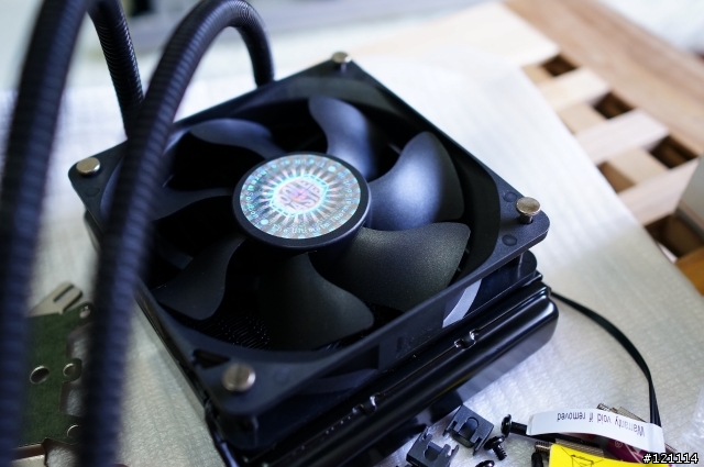 我也來開箱之 CoolerMaster 120V