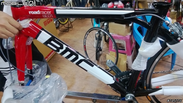 開箱!!BMC SL01 2012 終於終於輪到我開箱!!!((圖多