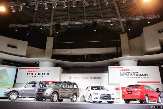 日本進口神祕新車(Mitsubishi Lancer Sportback 1.8 & Pajero 3.2)VIP上市現場直擊活動(圖多!內有福利照)