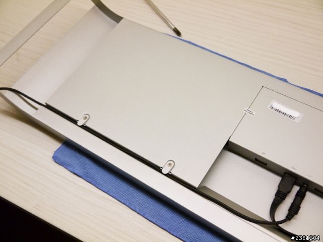 颱風天的 macbook air 2013 與好用配件開箱!!