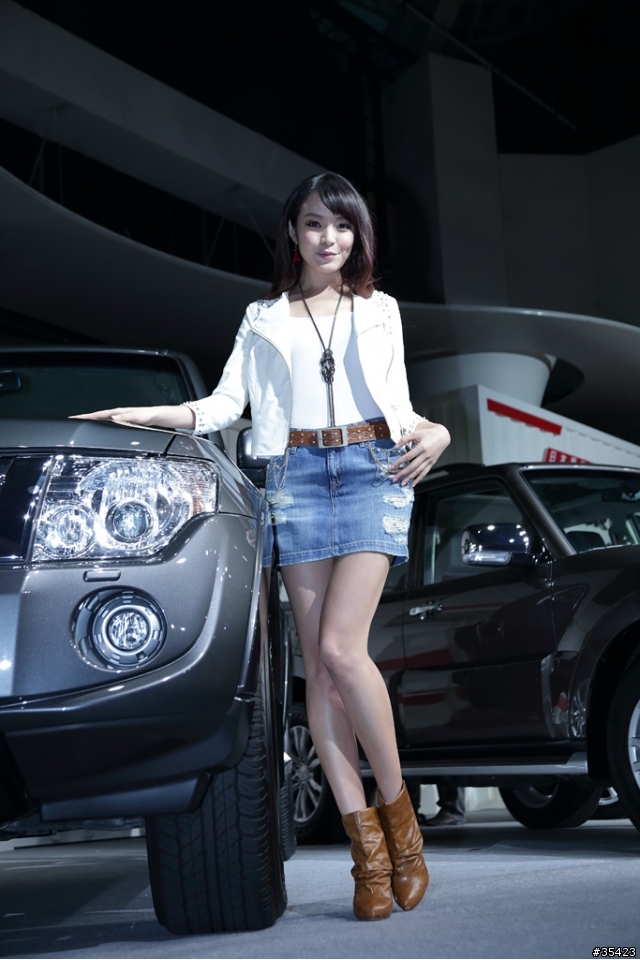 日本進口神祕新車(Mitsubishi Lancer Sportback 1.8 & Pajero 3.2)VIP上市現場直擊活動(圖多!內有福利照)