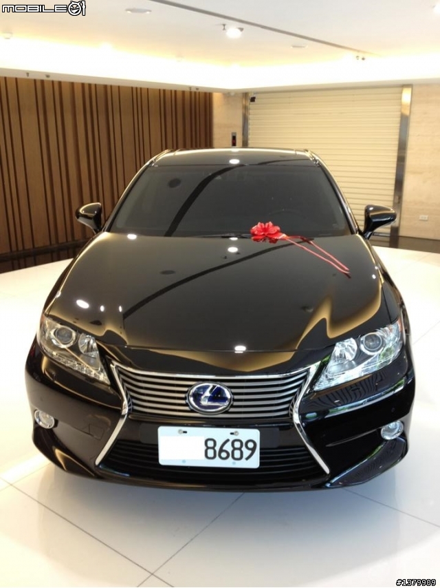(更新) ES 300h 旗艦版 交車了!!!