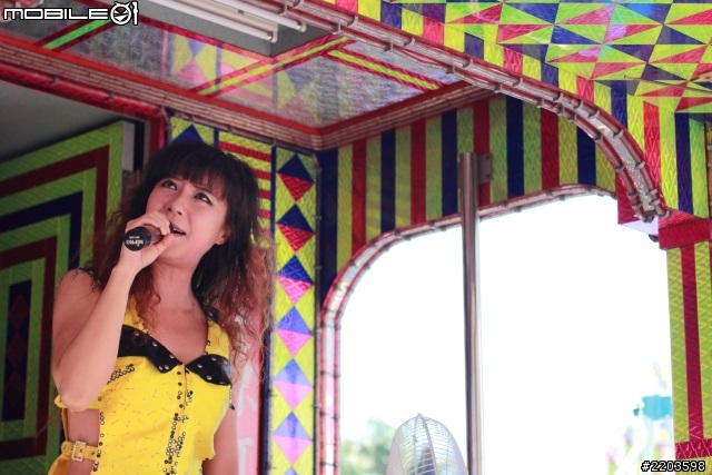 2013義民祭神豬大賽怎麼來那麼多電子花車女郎之這一定是個誤會