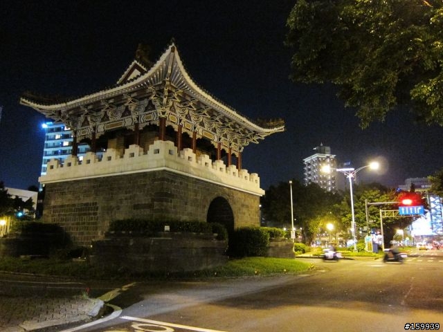 〔分享〕獅大爺在千島湖大受好評
