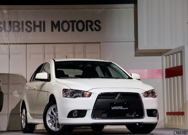 日本進口神祕新車(Mitsubishi Lancer Sportback 1.8 & Pajero 3.2)VIP上市現場直擊活動(圖多!內有福利照)