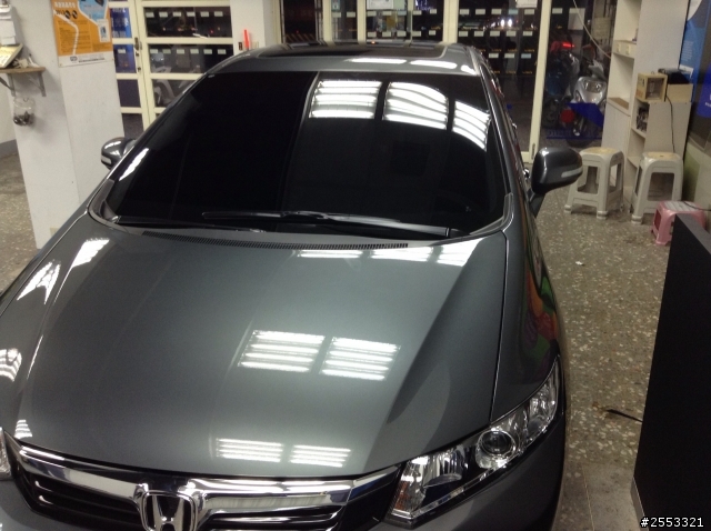 舒熱佳solar gard 車身GS10 +FSK前檔F-20隔熱紙施工過程+開箱文