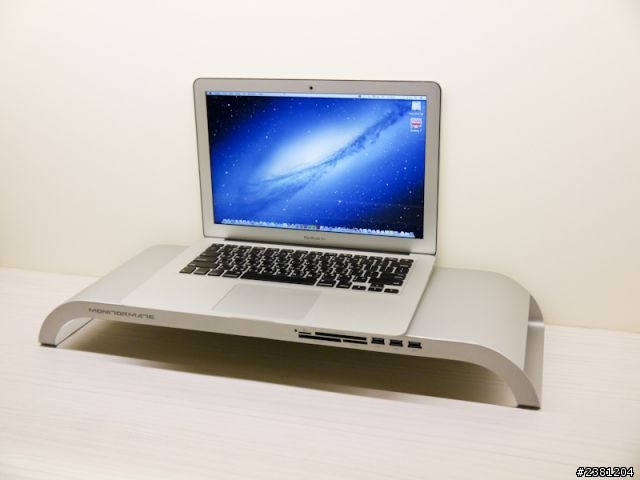 颱風天的 macbook air 2013 與好用配件開箱!!