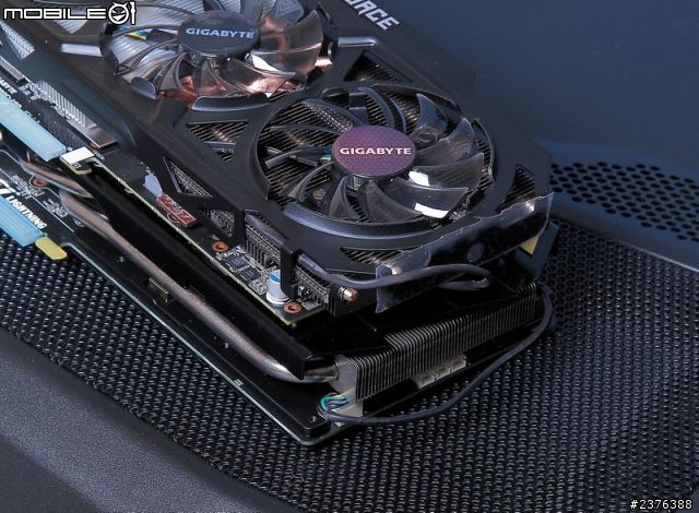 近日差4千元的GTX 770 2G版對決!技嘉GV-N770OC-2GD PK 微星N770 LIGHTNING(更新雙BIOS測試)