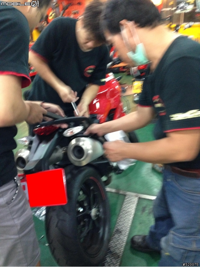 Ducati Monster796 直上安裝GIVI後箱(簡單分享)