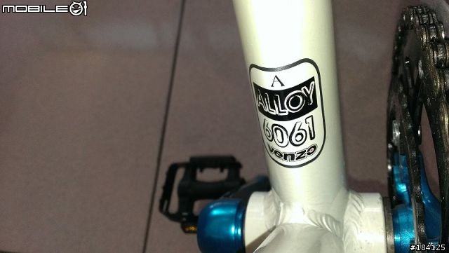 小牌(venzo)公路車簡單開箱