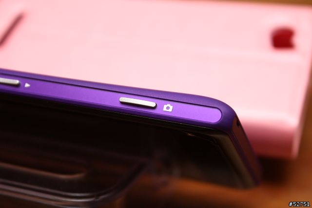 SONY Xperia M 紫色 簡單開箱