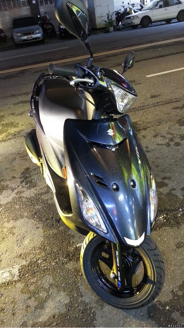 終於入手了 V125SS