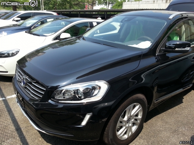 燒呼呼 2014 XC60 交車了