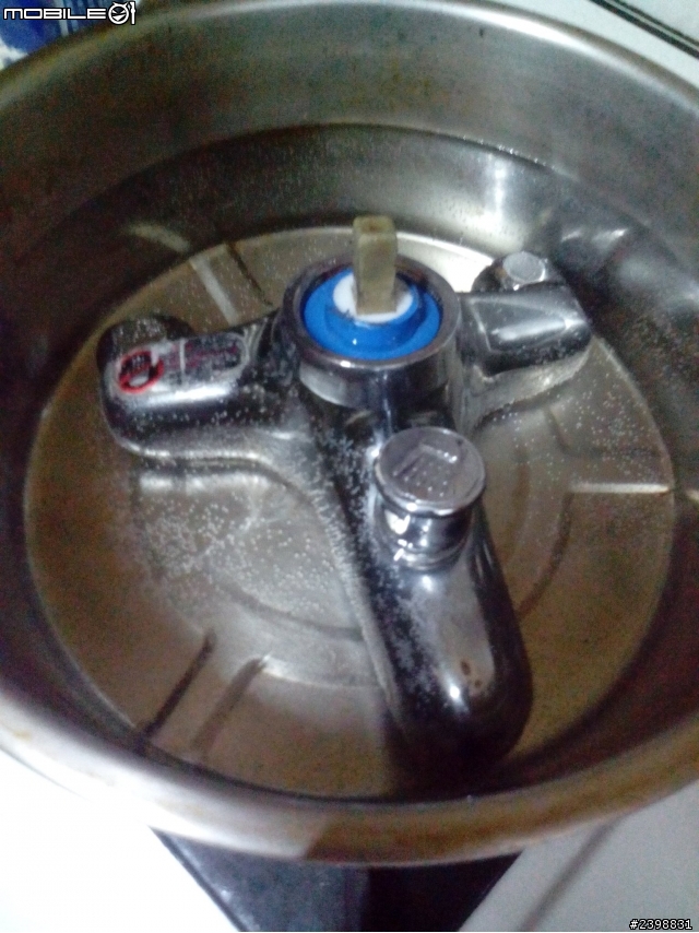 水龍頭更換陶瓷軸心問題求教!! (更新-已拆)