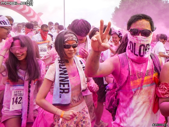 【採訪】The Color Run彩色路跑 台北站正式開跑!