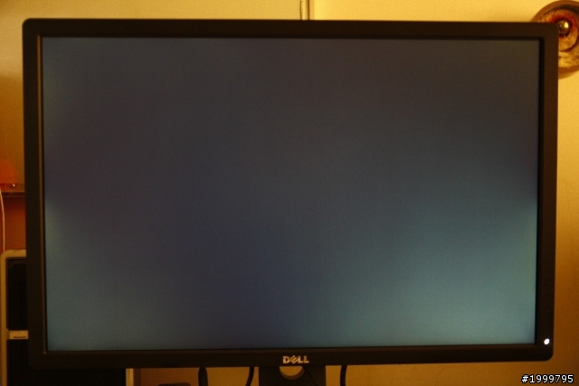 u2413小測,請各位大大幫看下這DELL U2413,需要換么?