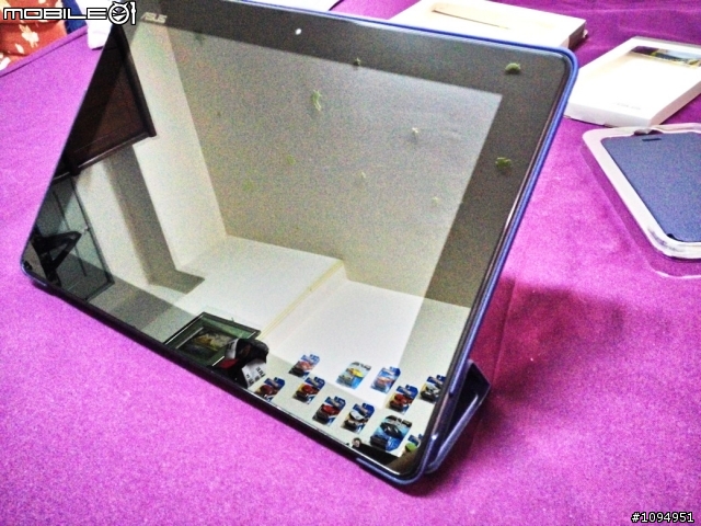「首開箱」The New Padfone Infinity Navy Blue Case!