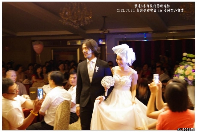 1020720 武康帥哥娶嬌妻 阿國大哥得佳媳 八方好友聚一堂 同賀新人沾喜氣