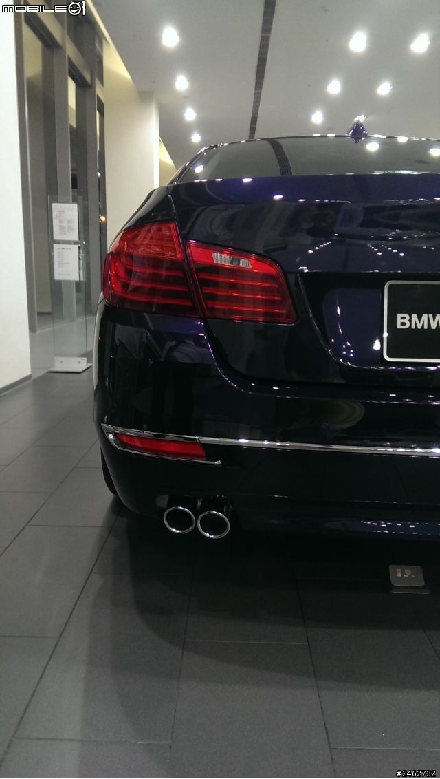 昨天去展間賞車 2014 BMW 528i (F10)