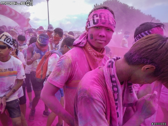 【採訪】The Color Run彩色路跑 台北站正式開跑!
