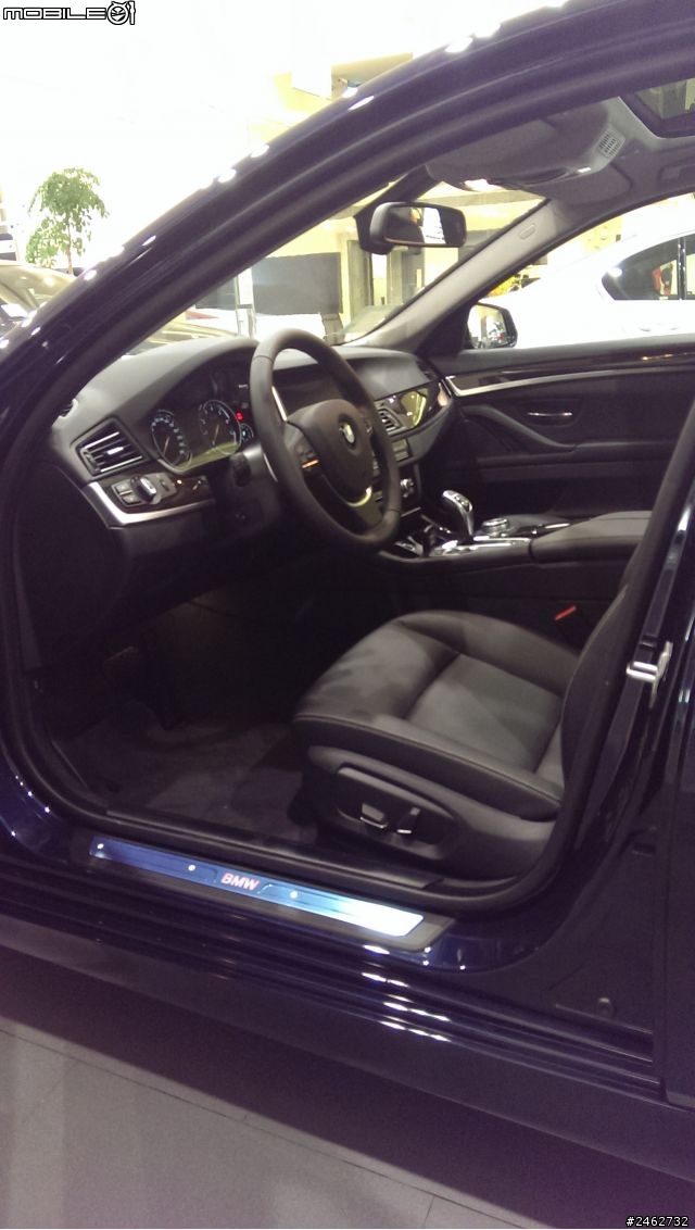 昨天去展間賞車 2014 BMW 528i (F10)