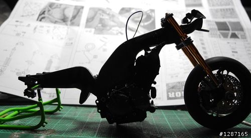 【作品分享】KAWASAKI ZX-10R 2010 鈴鹿八耐 EVA 01
