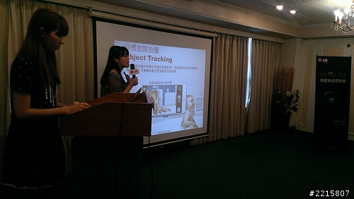 握感極佳!LG G2高雄體驗會