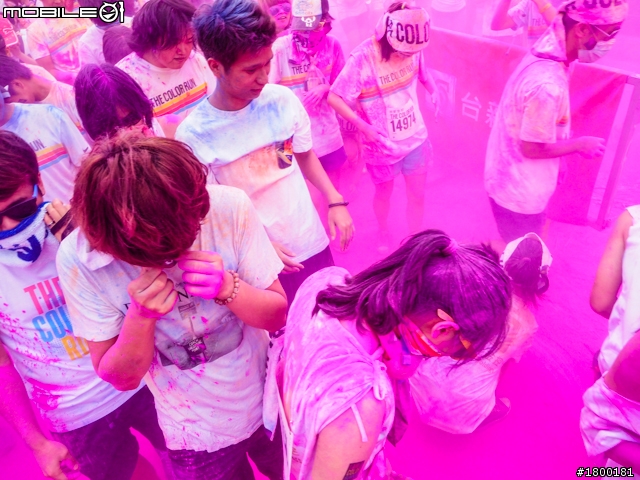 【採訪】The Color Run彩色路跑 台北站正式開跑!