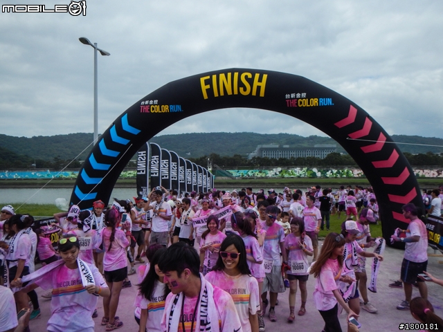 【採訪】The Color Run彩色路跑 台北站正式開跑!