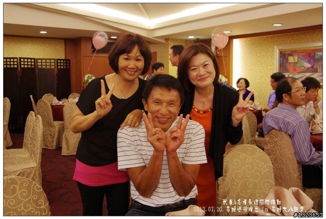 1020720 武康帥哥娶嬌妻 阿國大哥得佳媳 八方好友聚一堂 同賀新人沾喜氣