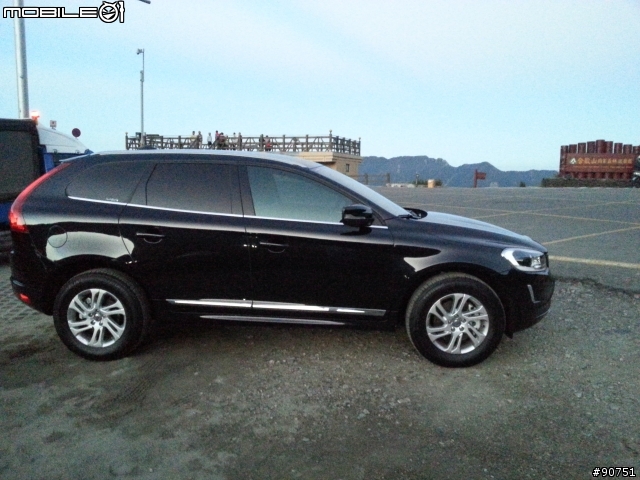 燒呼呼 2014 XC60 交車了