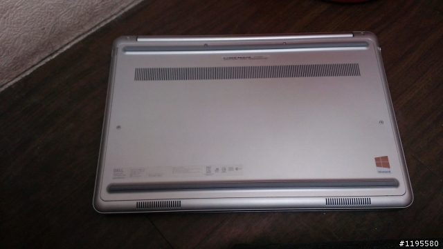 DELL 15"HR" 7000 !! 垃圾桶撿的!