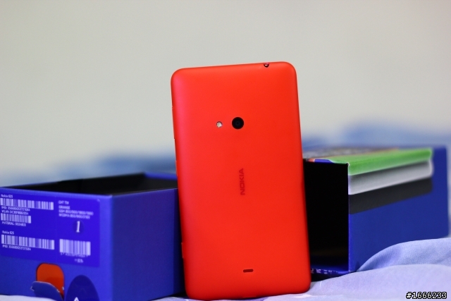 LUMIA 625新中階大螢幕超值選項+小小比較文