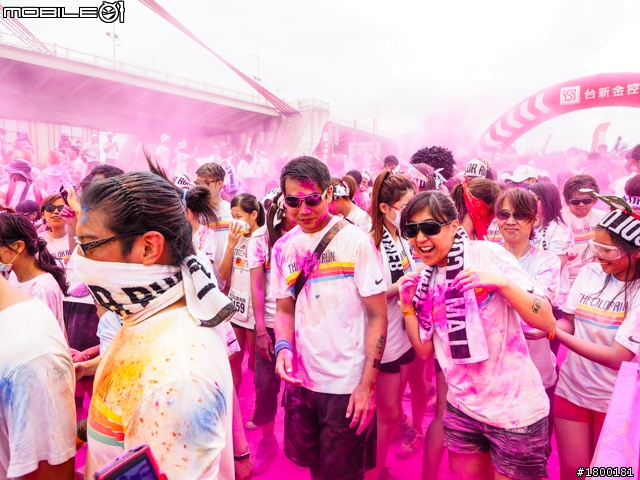 【採訪】The Color Run彩色路跑 台北站正式開跑!