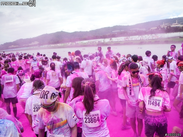 【採訪】The Color Run彩色路跑 台北站正式開跑!